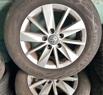 VW Golf 7 15 inch velgen met Zomerbanden beschikbaar voor biedingen