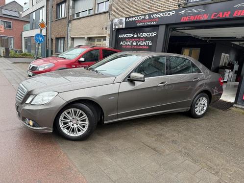 Mercedes E200 Automaat 175.000 km autopas*1 jaar garantie*, Auto's, Mercedes-Benz, Bedrijf, Te koop, E-Klasse, ABS, Airbags, Airconditioning