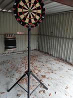 Koto-stand + rode surround + Winmau Blade 6, Sport en Fitness, Darts, Ophalen, Gebruikt