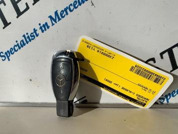 Sleutel van een Mercedes C-Klasse beschikbaar voor biedingen
