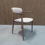 Artisan Nila eetkamerstoel