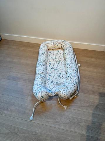 CamCam Babynestje beschikbaar voor biedingen