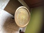 Handgegraveerde oosterse schaal op houten voet, Antiek en Kunst, Ophalen, Koper