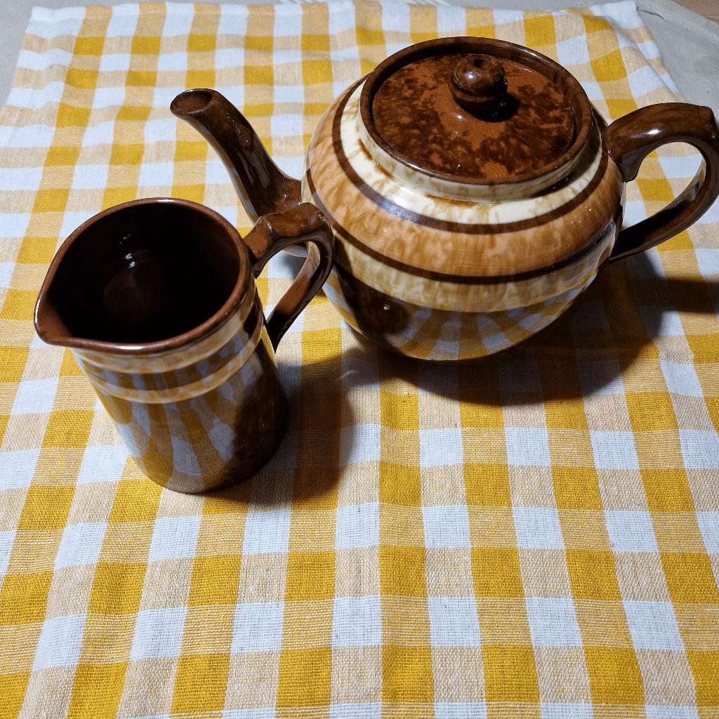Cafetière et pot à lait anglais, Antiquités & Art, Antiquités | Céramique & Poterie, Enlèvement ou Envoi