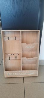 Wandrekje / sleutel- en brievenkastje in hout., Enlèvement, Comme neuf