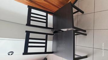 6 stoelen bijna nieuw beschikbaar voor biedingen