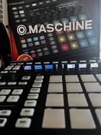 Native instruments Maschine+support, Musique & Instruments, Enlèvement, Comme neuf