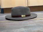 Kaki hoed met leer en platte gesp maat 57 zuivere wol, Gedragen, Hoed, Vintage, 57 cm (M, 7⅛ inch) of minder