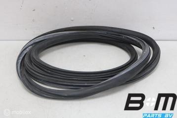 Portierrubber linksvoor VW Golf 4 Var. 1J4867365C beschikbaar voor biedingen