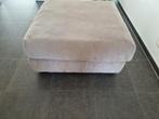 Poef 1m x 1m, Huis en Inrichting, Ophalen