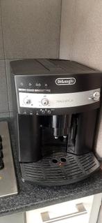 Machine à café Delonghi, Electroménager, Cafetières, Comme neuf, Machine à espresso, Enlèvement, Café en grains