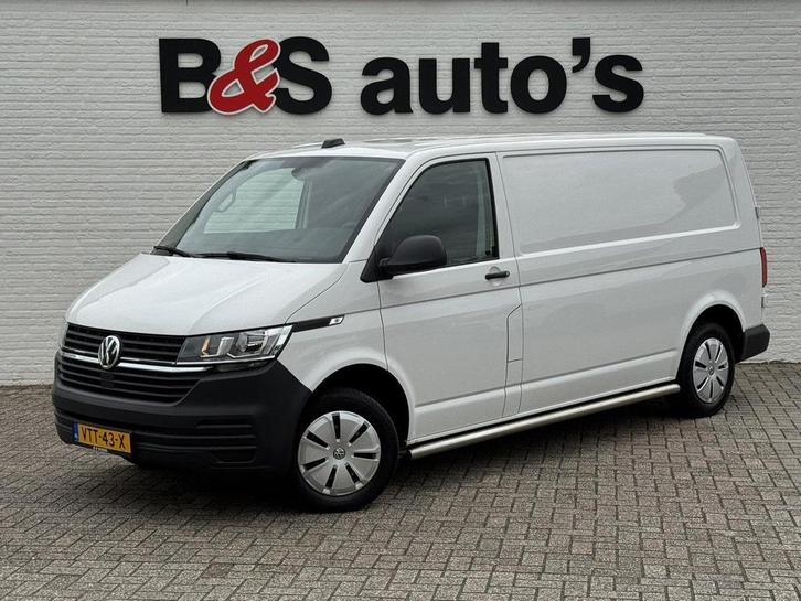 Volkswagen Transporter 2.0 TDI L2H1 Navigatie Trekhaak Carpl, Auto's, Bestelwagens en Lichte vracht, Bedrijf, ABS, Airconditioning