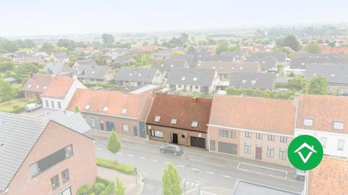 Instapklare woning met 3 slaapkamers en garage, Immo, Huizen en Appartementen te koop, Provincie West-Vlaanderen, 200 tot 500 m²