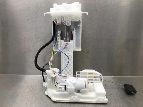 BRANDSTOFPOMP ELECT. Toyota Yaris IV (P21 / PA1 / PH1), Auto-onderdelen, Brandstofsystemen, Toyota, Gebruikt
