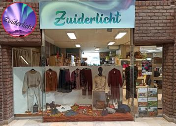 Kleding 2v2 beschikbaar voor biedingen