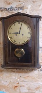 Mauthe klok, Antiek en Kunst, Ophalen