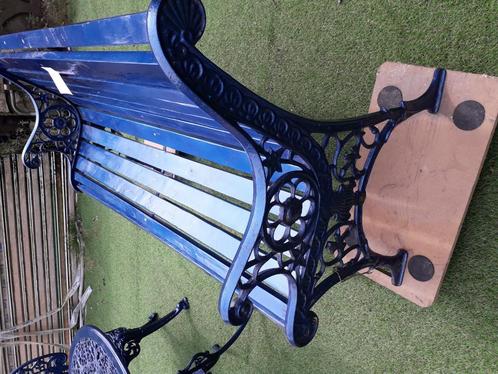 Mooi tuinsetje! Bank 2 stoelen en 1 tafeltje!, Tuin en Terras, Tuinbanken, Zo goed als nieuw, Ophalen