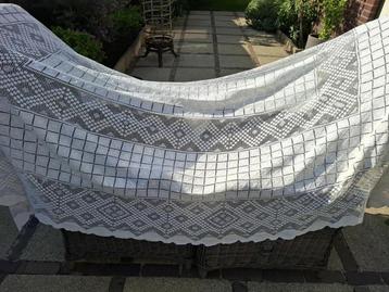 Vintage ecru sprei, geknoopt, 270 cm x 184 cm beschikbaar voor biedingen