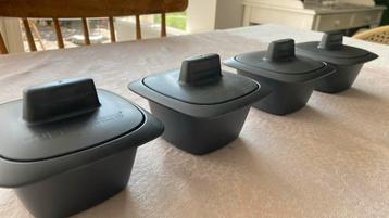 4 ovenschoteltjes tupperware beschikbaar voor biedingen