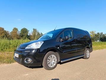 Citroen Berlingo xl 2015 in zeer mooie staat  beschikbaar voor biedingen