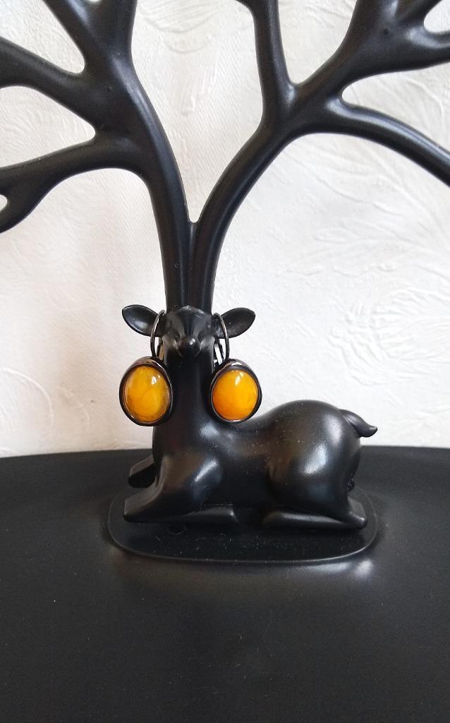 Ovaalvormige lever back oorbellen, okerkleurig - nieuw, Handtassen en Accessoires, Oorbellen, Nieuw, Hangers, Overige kleuren
