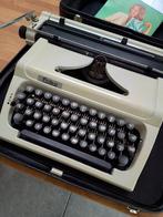 Typemachine Erika, Ophalen, Gebruikt