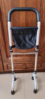 Canne médicale 4 pieds. Neuf, Enlèvement, Neuf