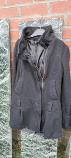 Zwarte gevoerde winterjas maat 38, Kleding | Dames, Ophalen of Verzenden, Gedragen, Maat 38/40 (M), Zwart