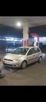 Ford fiesta 1.3 2005 120k kms, Auto's, Voorwielaandrijving, Stof, Zwart, 4 cilinders