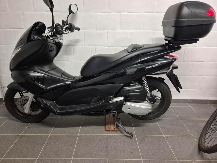 Honda PCX 125cc in goeie staat!, Motoren, Motoren | Honda, Particulier, Scooter, Ophalen