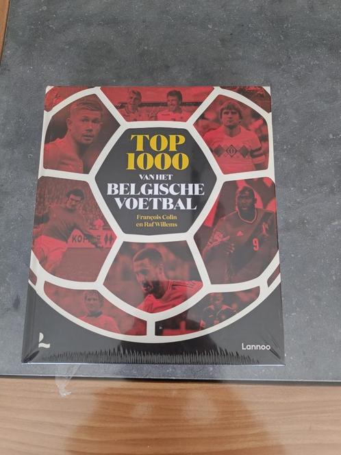 Splinternieuw boek top 1000 van het Belgisch voetbal, Boeken, Sportboeken, Nieuw, Balsport, Ophalen of Verzenden