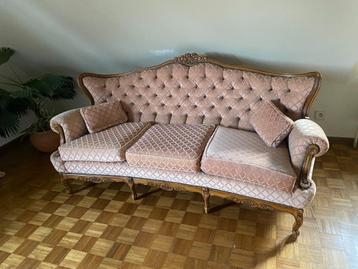 Elegante Victoriaanse Meubelset beschikbaar voor biedingen