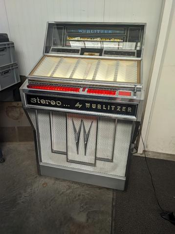 Wurlitzer 2800 200 sel. 1964 ,zg staat beschikbaar voor biedingen