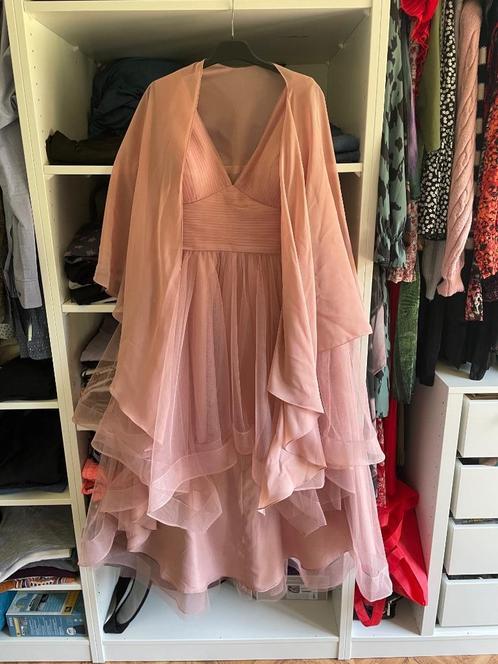 Robe Cérémonie et son Étole, Kleding | Dames, Gelegenheidskleding, Zo goed als nieuw, Galajurk, Maat 38/40 (M), Roze, Ophalen of Verzenden