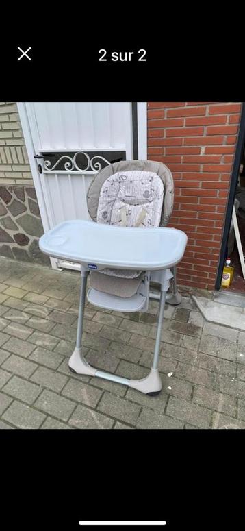 Chaise bébé  disponible aux enchères