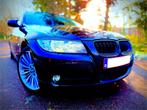 ***Bmw 318d e91 zwart met panoramisch dak***, Auto's, BMW, Euro 5, Achterwielaandrijving, Zwart, Zwart