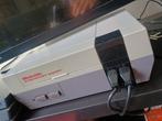 1985 Nintendo perfecte staat!, Games en Spelcomputers, Spelcomputers | Nintendo NES, Ophalen of Verzenden, Zo goed als nieuw