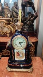 Porseleinen klok in Limoges-stijl h 36 cm, Antiquités & Art, Antiquités | Horloges, Enlèvement