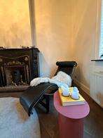 Cassina LC4 / Le Corbusier (exacte replica), Huis en Inrichting, Ophalen, Zo goed als nieuw
