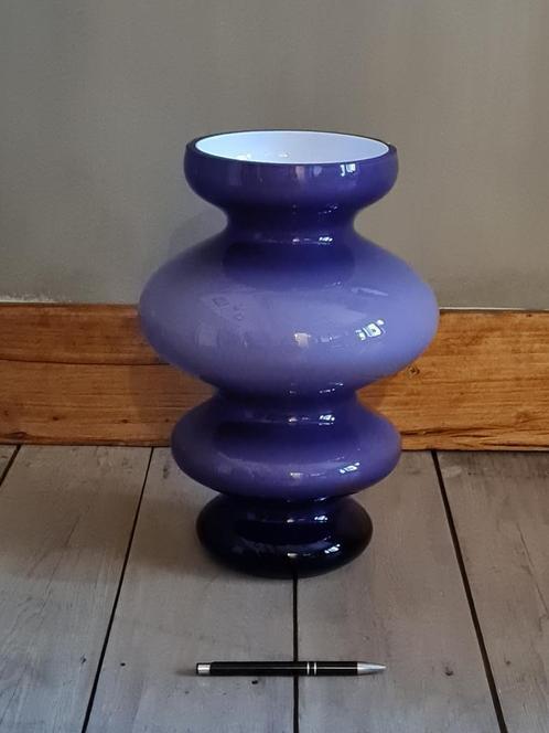 Vase au design artisanal du début du XXIe siècle Grand modèl, Maison & Meubles, Accessoires pour la Maison | Vases, Utilisé, Autres couleurs