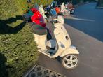 Vespa lx 125 cc in nieuwstaat, Fietsen en Brommers, Brommers | Vespa, Ophalen