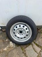 Wiel auto remork of caravan, Auto diversen, Aanhangwagen-onderdelen, Ophalen, Zo goed als nieuw