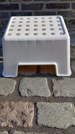 opstapje, trapje, BR 34xD34xH25cm-wit-perfecte staat, Huis en Inrichting, Ophalen, Zo goed als nieuw