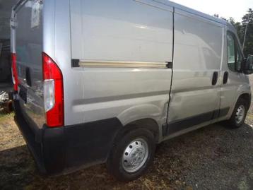 Peugeot Boxer L1H1,154 dkm ,FO,airco,sensoren ,cruise,navi,8, Auto's, Stof, Gebruikt, Elektrische ramen, Wit