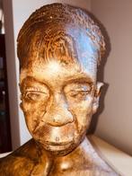 Congo-Afrikaanse bustesculptuur in massief hout, Antiek en Kunst, Kunst | Beelden en Houtsnijwerken, Ophalen of Verzenden