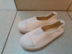 witte turnpantoffels maat 30 uitzonderlijke staat, Ophalen of Verzenden, Zo goed als nieuw, Wit, Turnschoenen