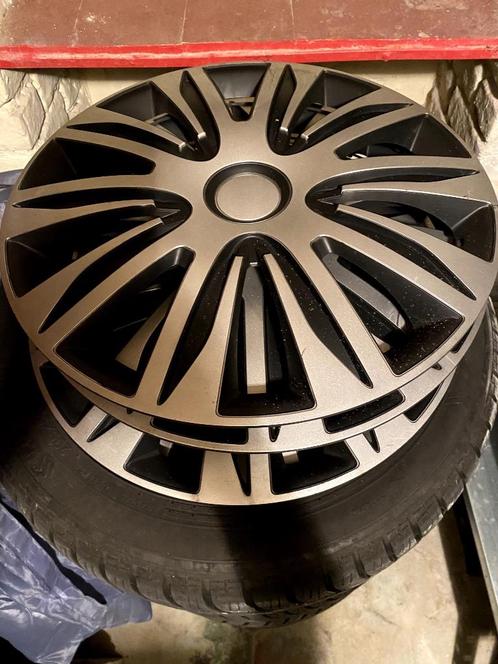 4xPneus d'hiver sur jantes en acier205/55 R16, Auto-onderdelen, Banden en Velgen, Band(en), Winterbanden, 205 mm, Gebruikt, Ophalen