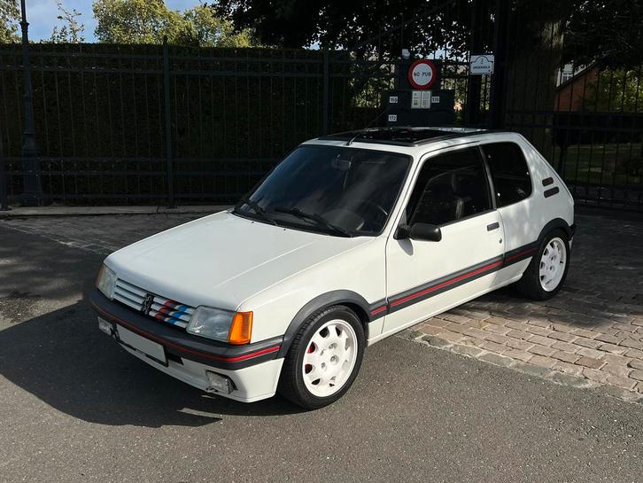 Peugeot 205 Gti 1.9 130CV Toit Ouvrant Direction Assistee, Auto's, Oldtimers, Particulier, Peugeot, Benzine, 2 deurs, Handgeschakeld