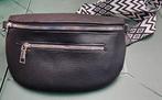 Handtas crossbody zwart + verstelbare riem met kors gucci, Handtassen en Accessoires, Tassen | Damestassen, Ophalen of Verzenden