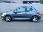 peugeot 207 1.4 benzine 2007, Auto's, Peugeot, Voorwielaandrijving, Stof, Zwart, 4 cilinders
